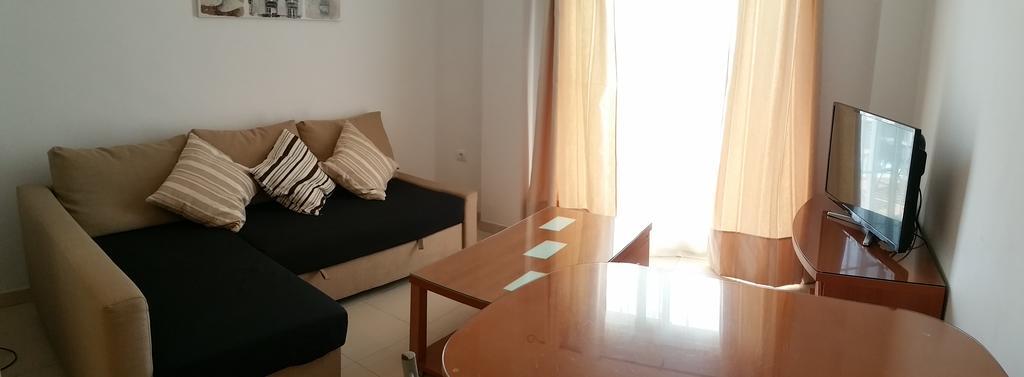 Apartment Ambrosia Nerja Exterior foto